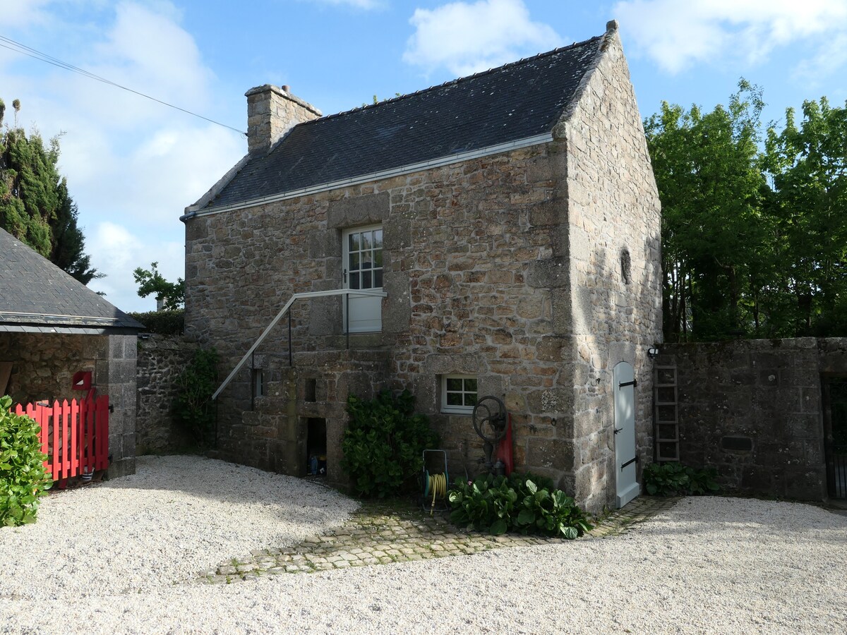 "La Maison du Garde", Manoir de RUMORVAN