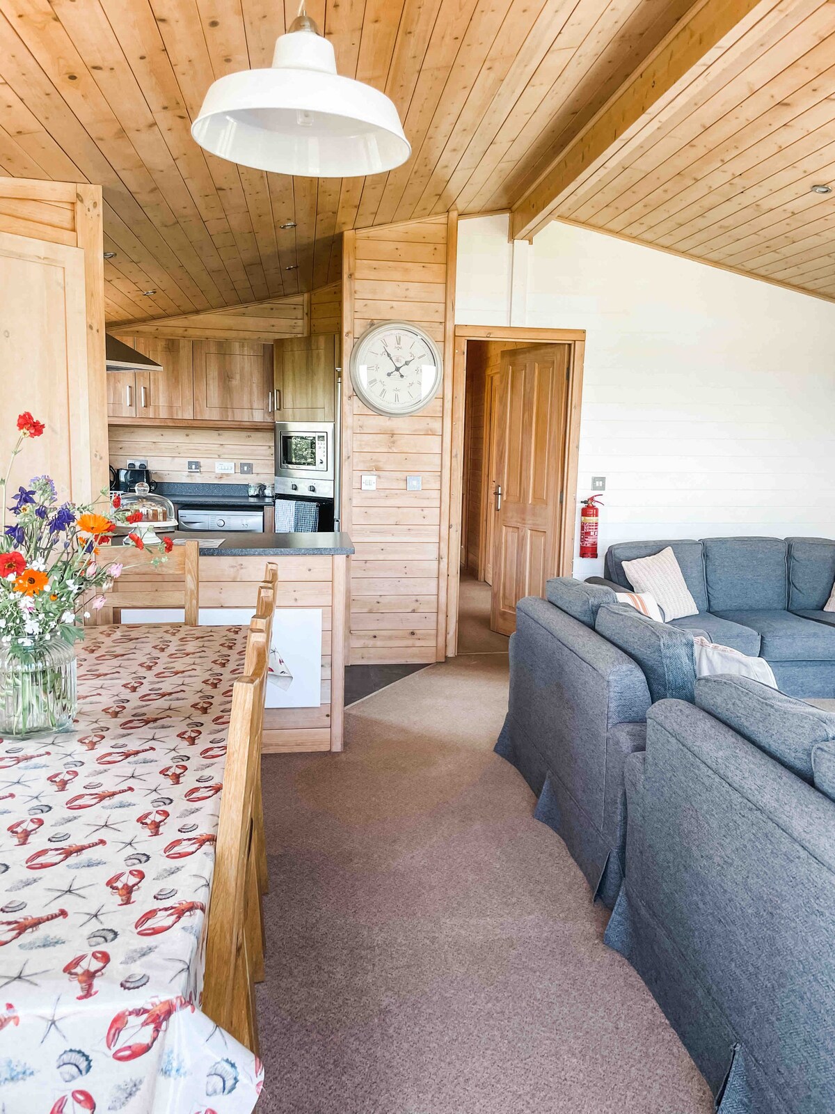 No1. Beautiful Wooden Lodge in North Cornwall