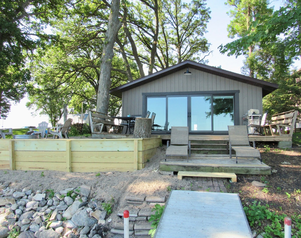 Jake 's Place on Big Kandiyohi Lake