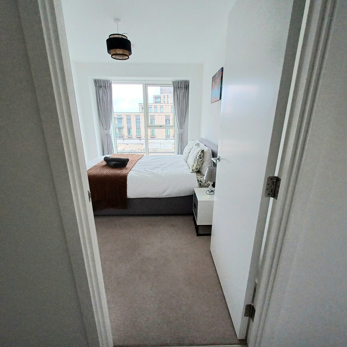 1 Lux room -Short Dist to Excel, O2 & Canary Wharf