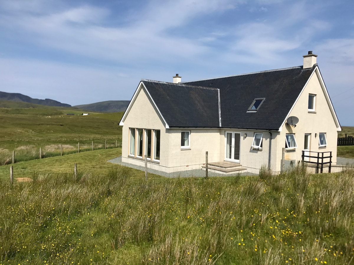 Trotternish Ridge View Cottage