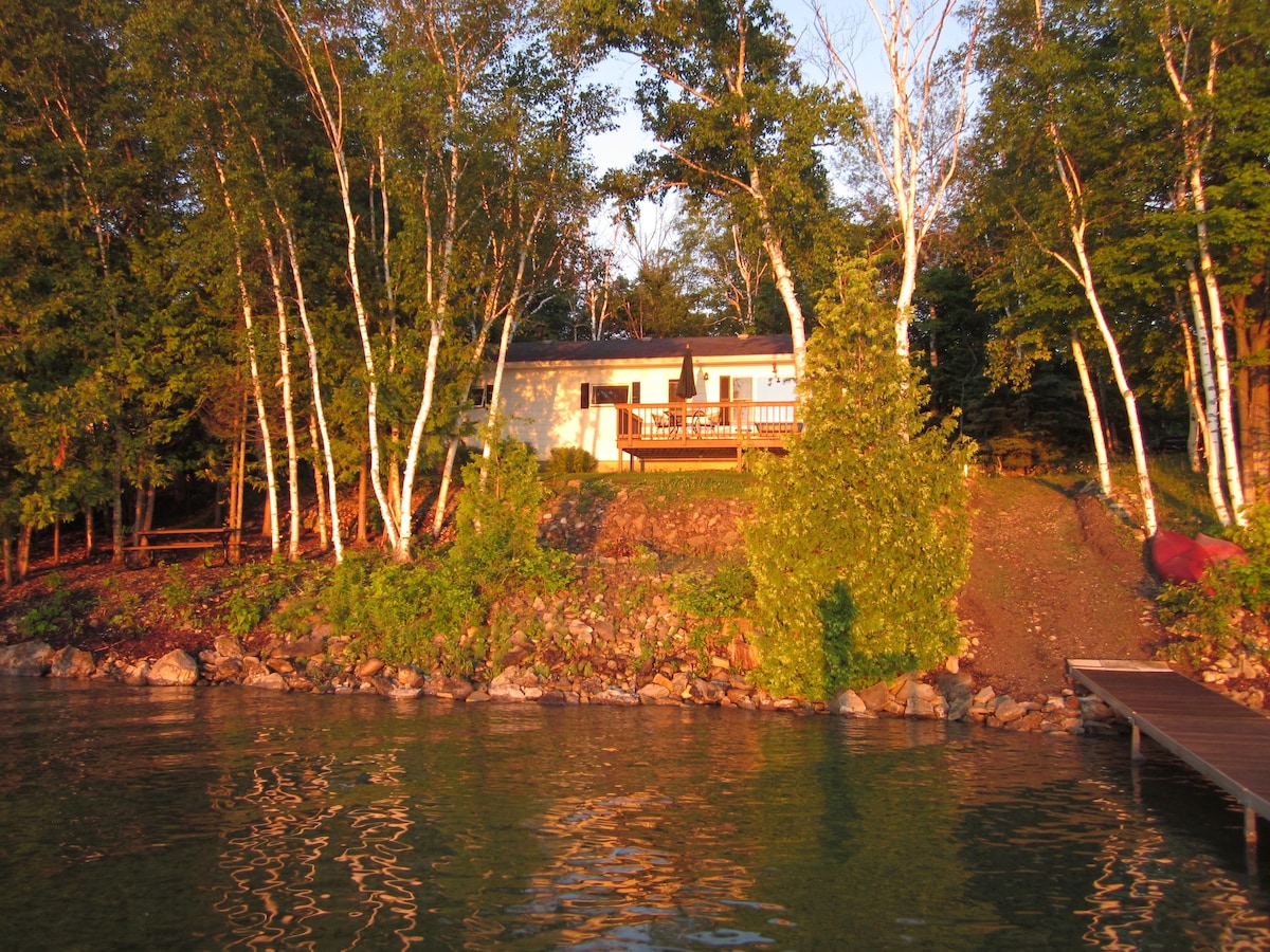 太阳亲吻小屋