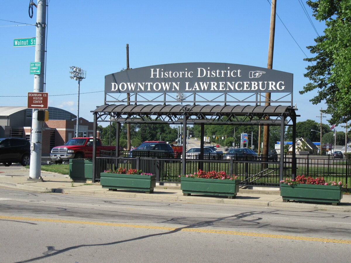 Lawrenceburg Gatehouse