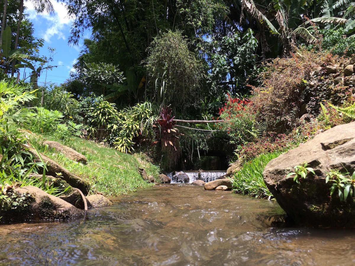 Recanto à Beira Rio - São Pedro da Serra