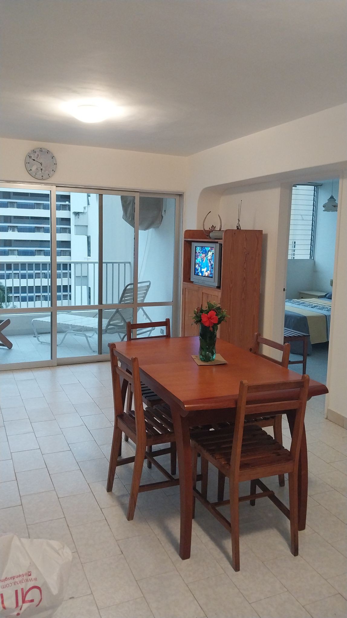 Apartamento cerca playa escondida