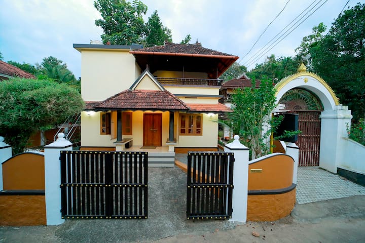 Pathanamthitta的民宿