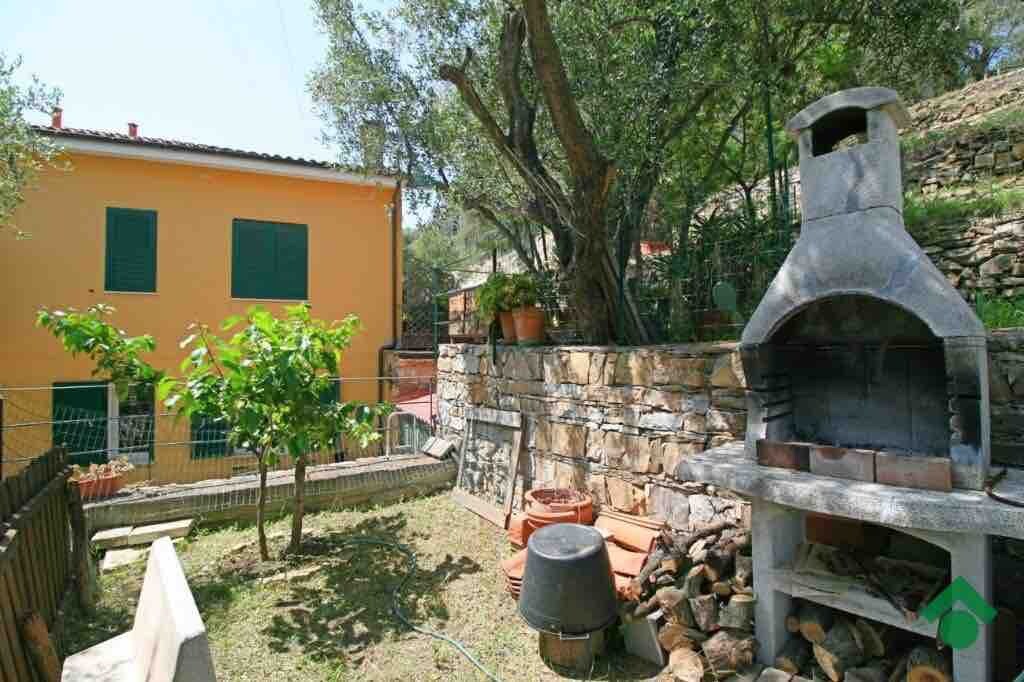 Casa Giadambra in San Lorenzo Al Mare