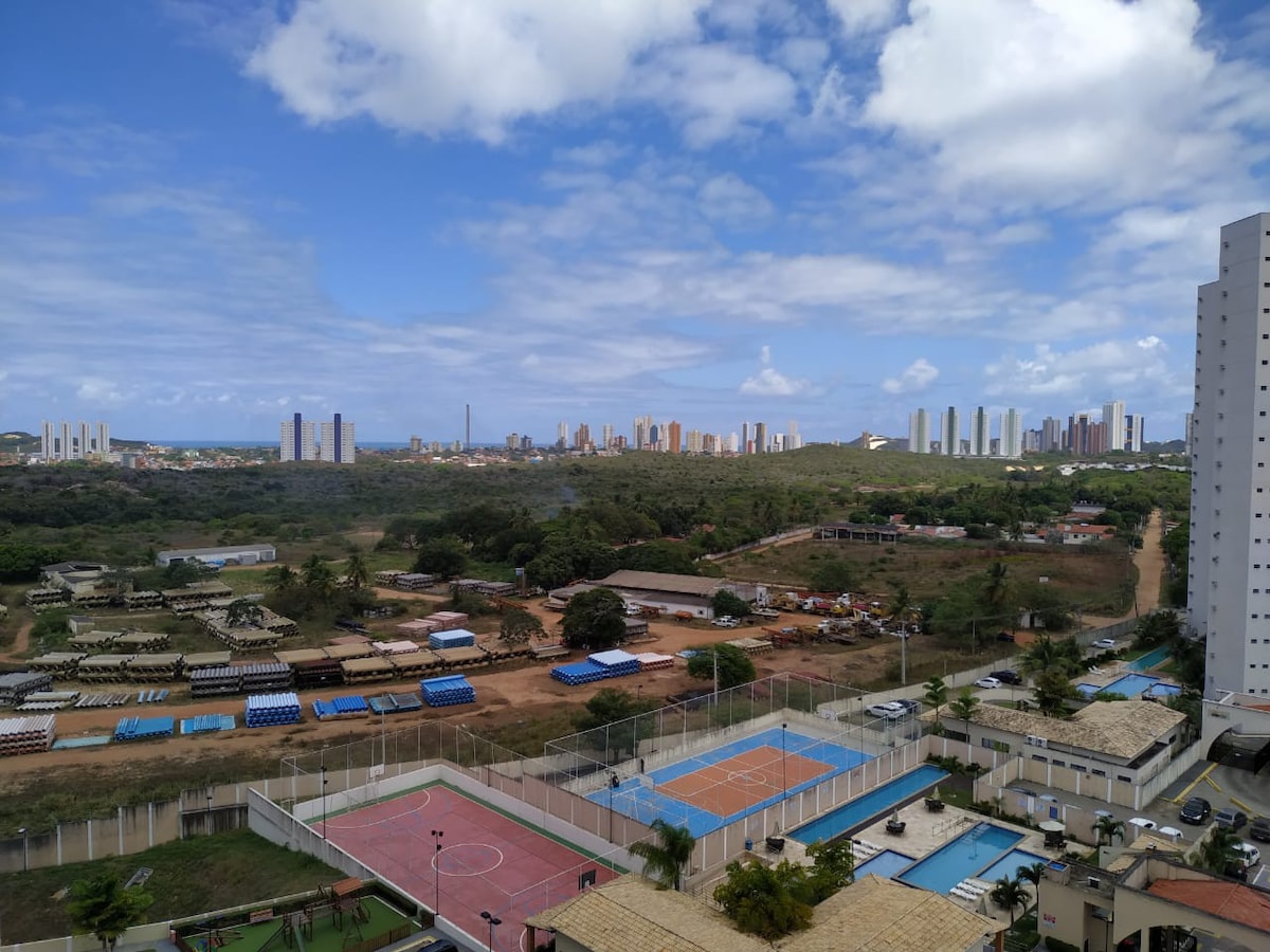 Apto em Ponta Negra (Natal -RN) com  área de lazer