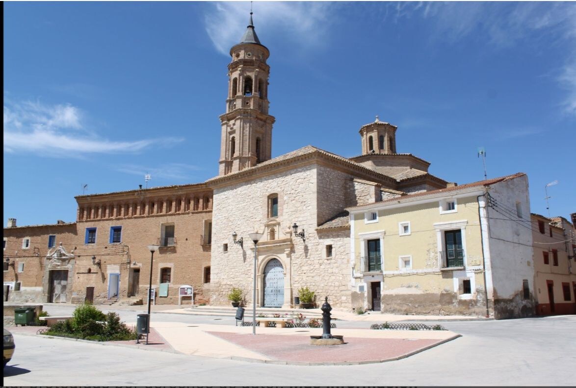 CASA RODON EL CORRALAZ, LETUX