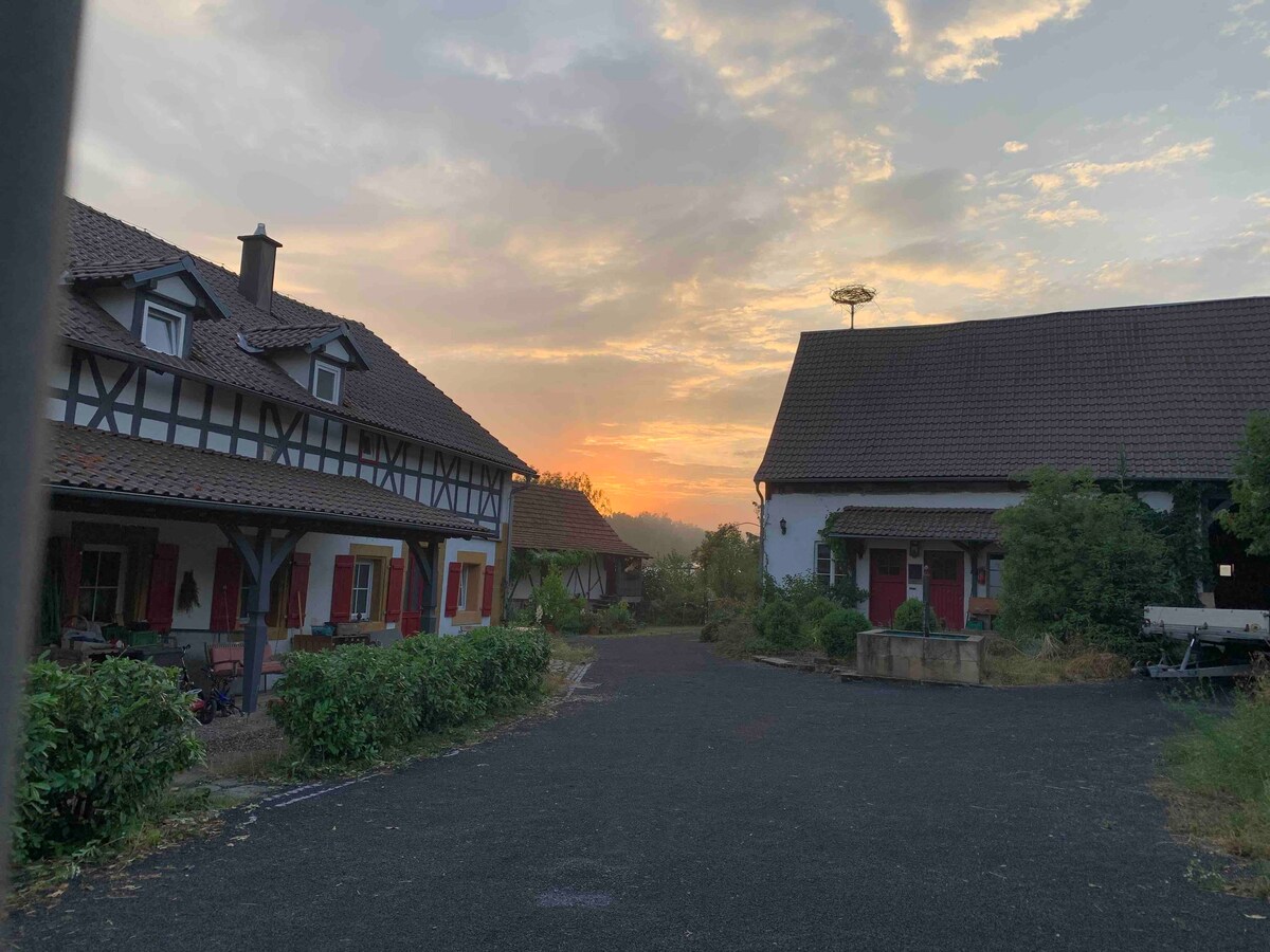 Bezauberndes Häuschen auf historischer Hofstelle