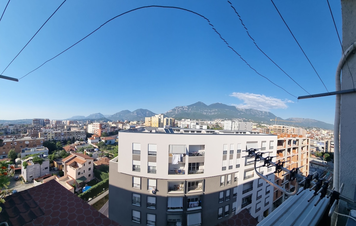 地拉那（ Tirana ）可爱的1卧室公寓，可欣赏山景
