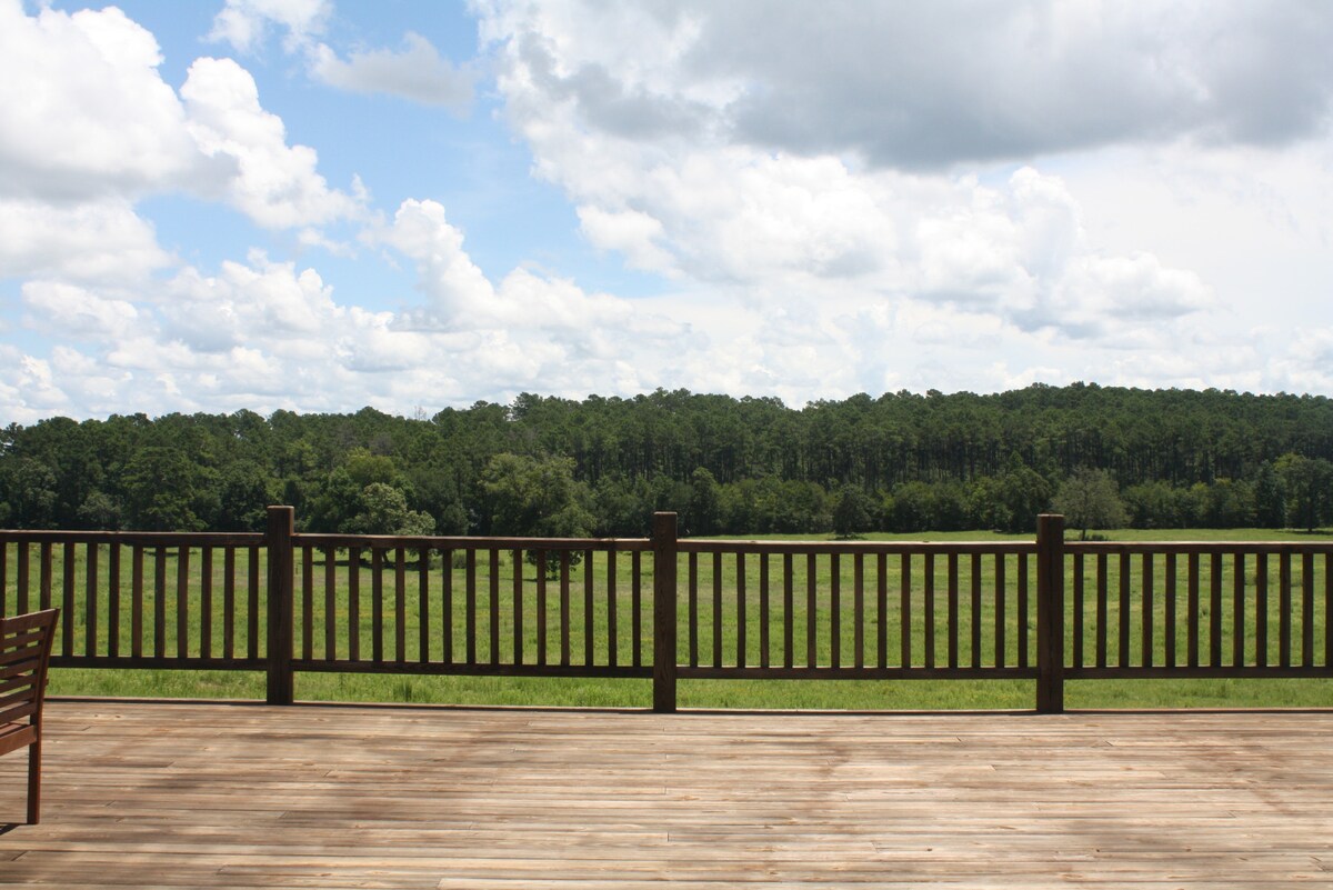 West Sandy Creek Winery Forest View Log Cabin