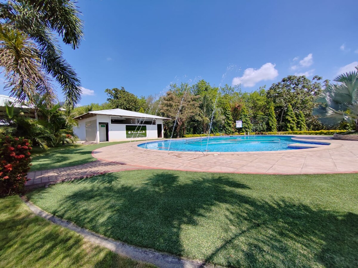 Estar a 2 cuadras de la piscina es emocionante