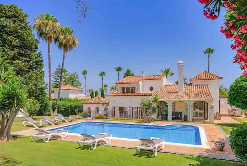 Beautiful 3 bed villa in a quiet location