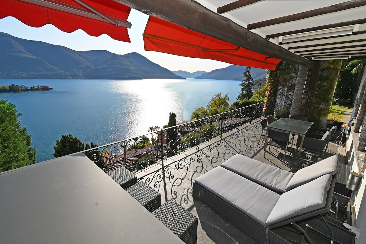 Casa Ariane mit Seeblick, Lake Maggiore, Tessin
