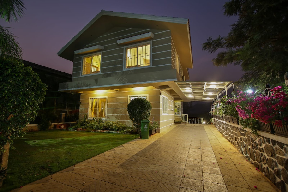 5BHK Pool villa with scenic view  @lonavala