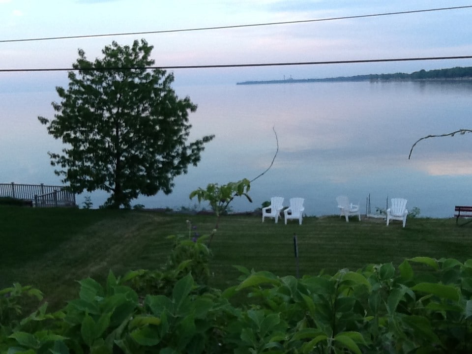 伊利湖（ Lake Erie ）的海湾景观