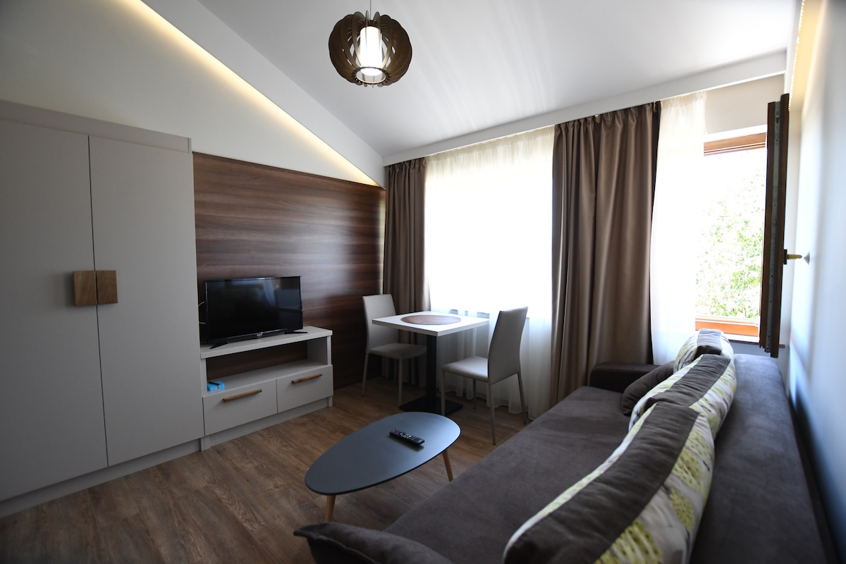 Atrium Apartments Kladovo -公寓