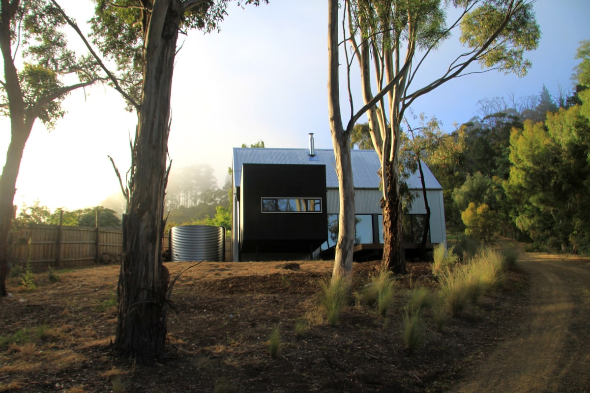 BIG.SHED.HOUSE - Huon Valley, Tasmania