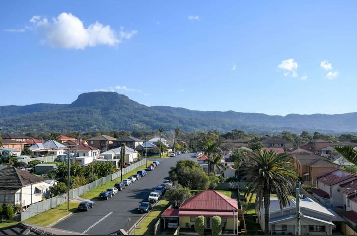 卧龙岗（Wollongong）的民宿