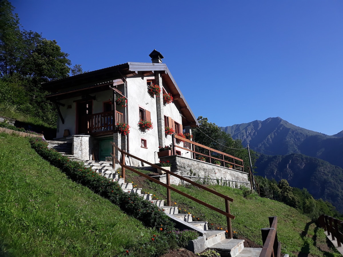 Casa all'Alpe Gagetto B & B