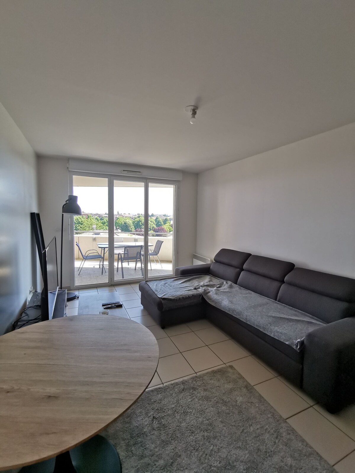 Bel appartement, bien équipé, grande terrasse