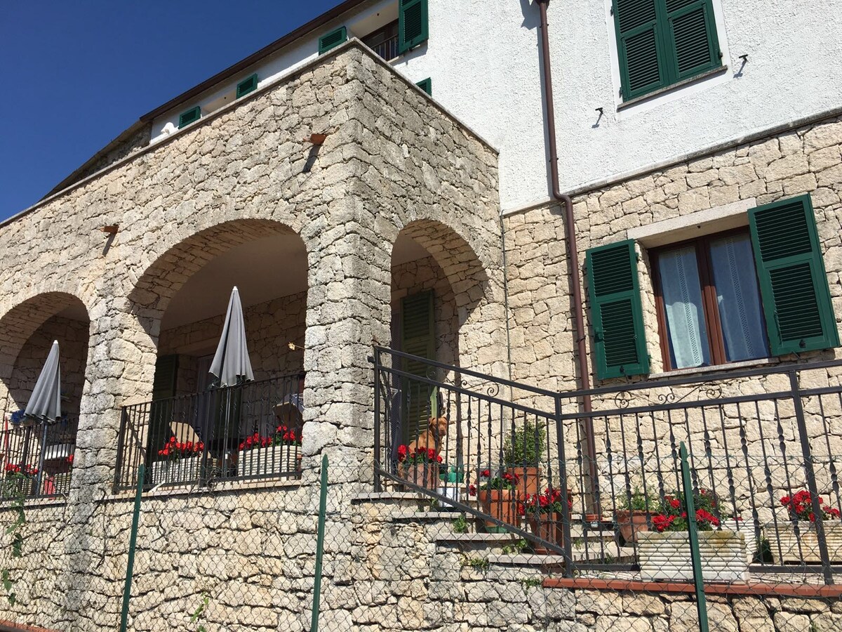 B&B Monte Cucco CITR 009044