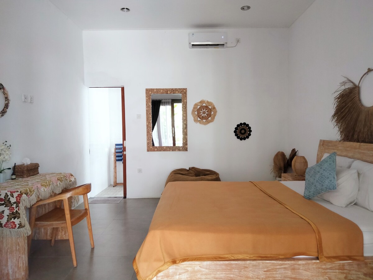 Homie 1BR Villa Shared in Munggu