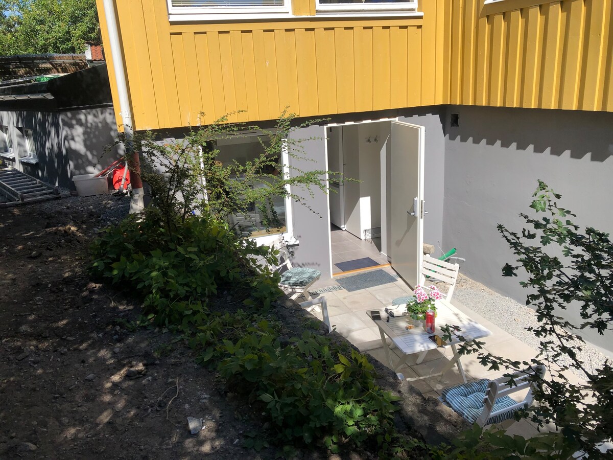 靠近斯德哥尔摩市的新装修单间公寓