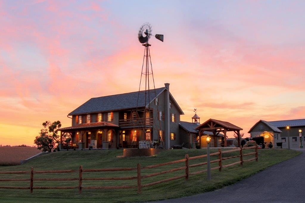 Windmill Manor at Sunnyburn Farm