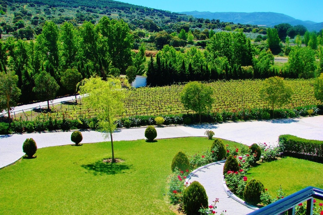 Beautiful 7 bedroom Cortijo, Near Ronda with pool.