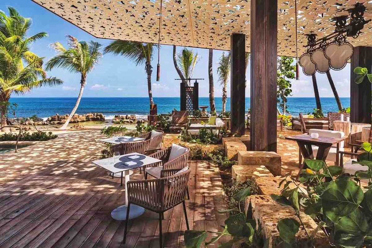 Rare Oceanfront: Ritz Carlton Reserve Ground Floor