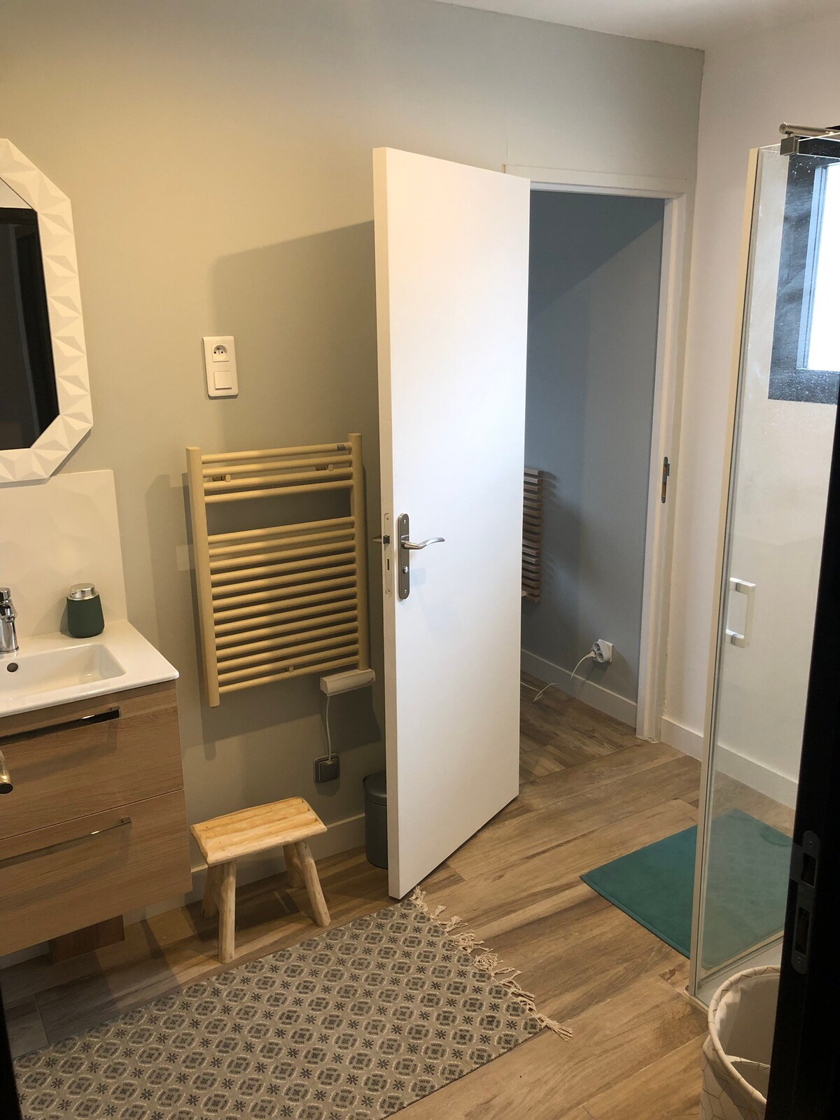 Suite privée dans une maison proche Caudalie.