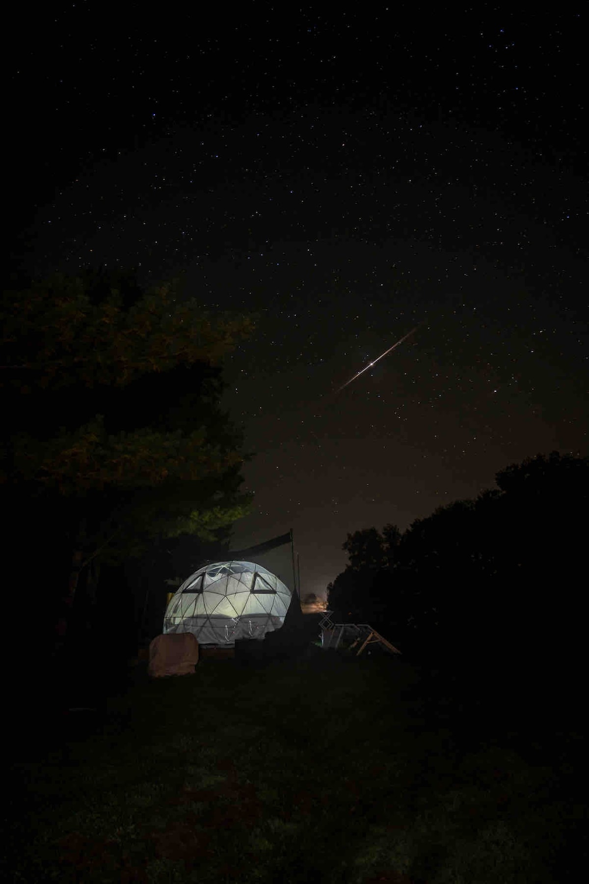 ComfyDome Glamping Pond-Side Site ！