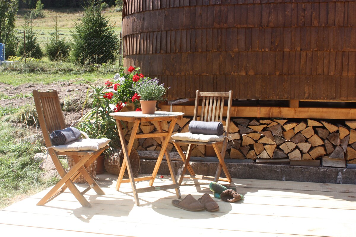 Igluhut Tiny House am Winterberghof