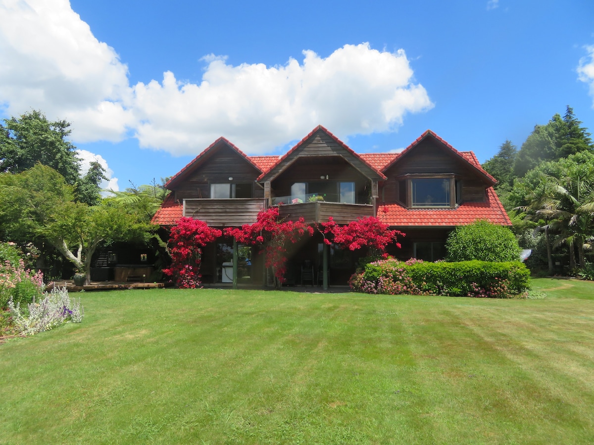 Three Gables Bed & Breakfast