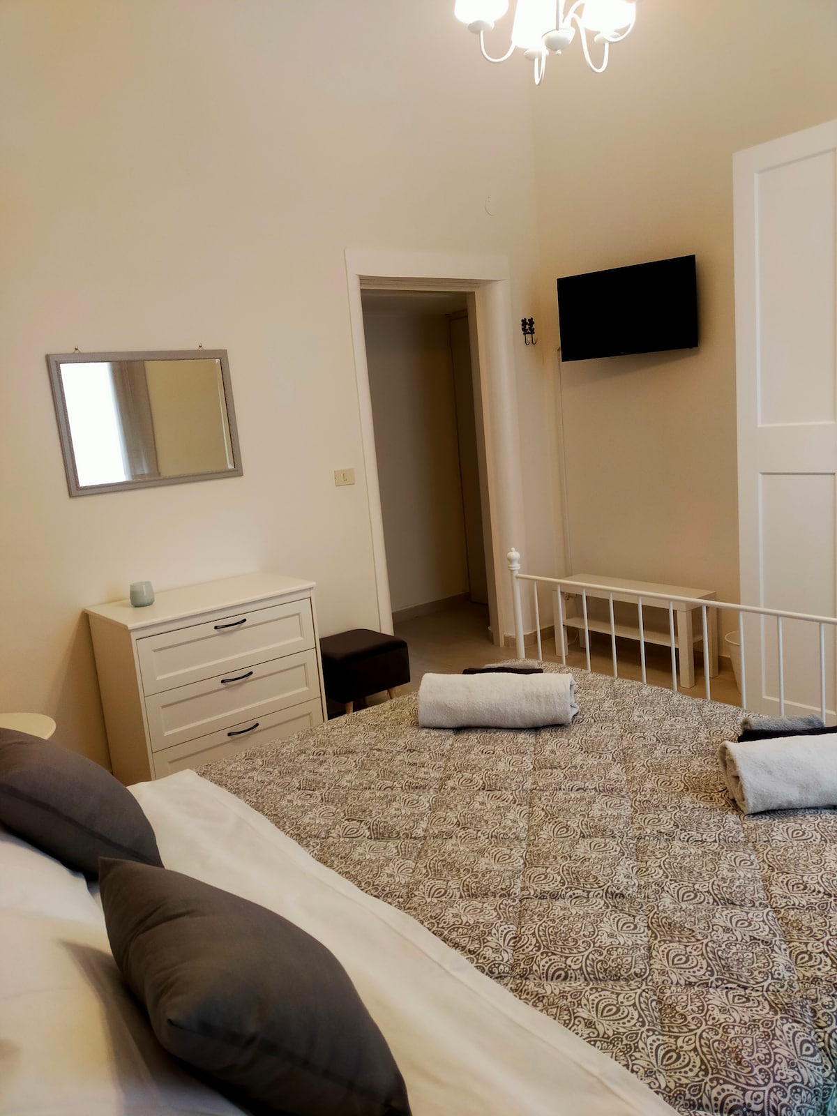 Midani Home H4 Catania Centro 3间卧室和3个卫生间