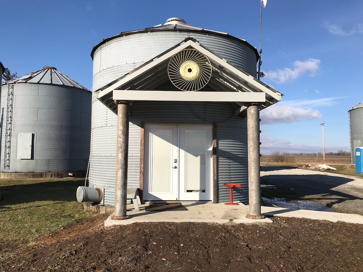 The Silos at Prairie Vale - Farm Punk Silo