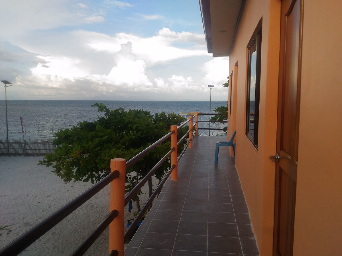 价格实惠的海滨宿舍马拉巴斯瓜岛