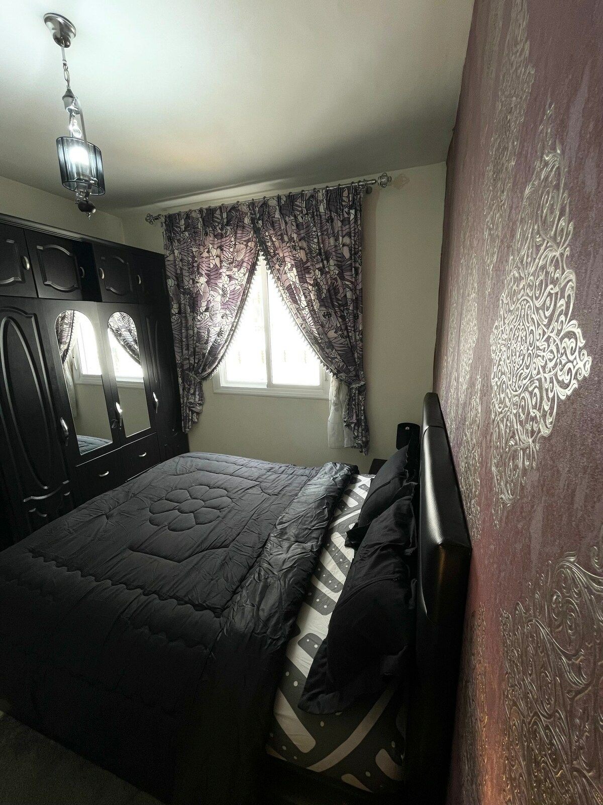 Charming 2 bedroom apt ft Wi-Fi
