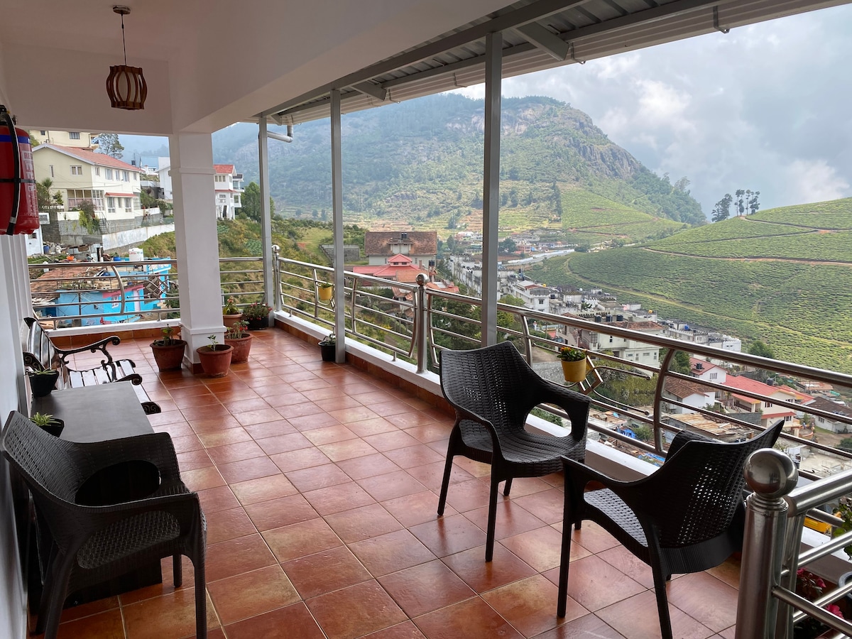 "GG Nest Standard Room with beautiful view -Ooty"