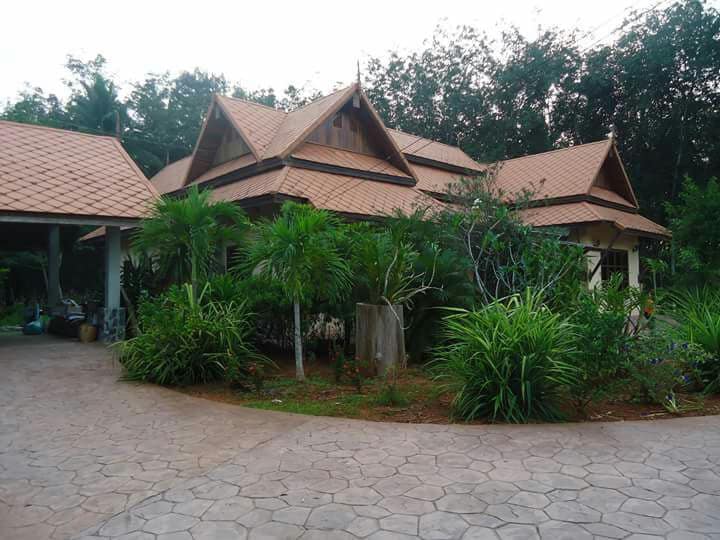 Mayaburi家庭住宿