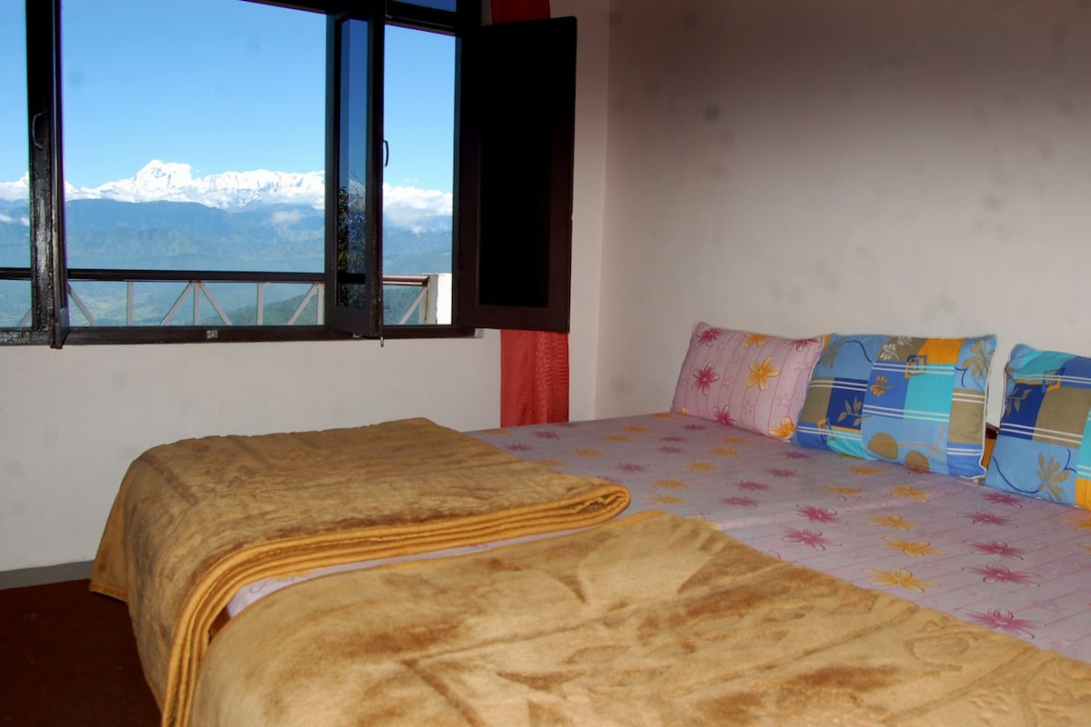 SNOW VIEW GUEST HOUSE KAUSANI