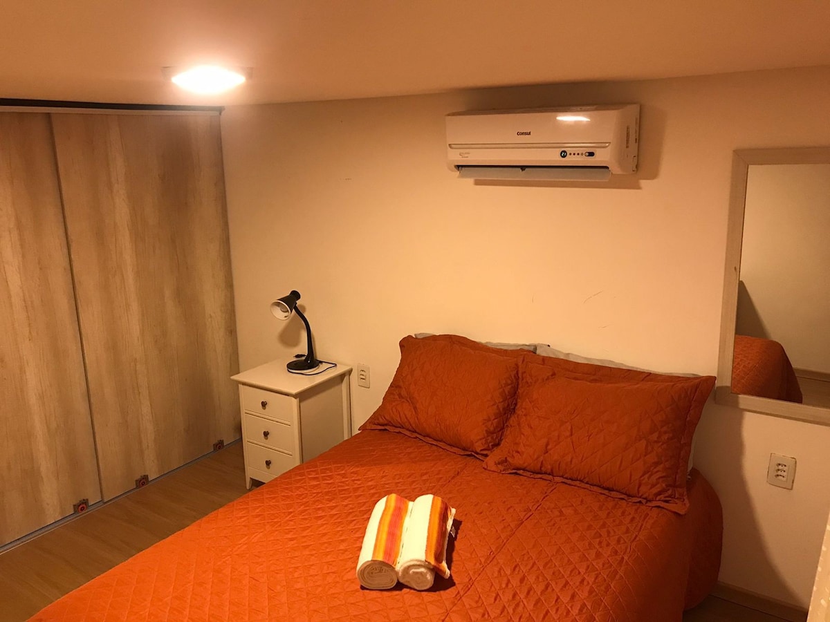 LOFTs Mobiliado C/ Ar Condicionado Casa Inteira 4