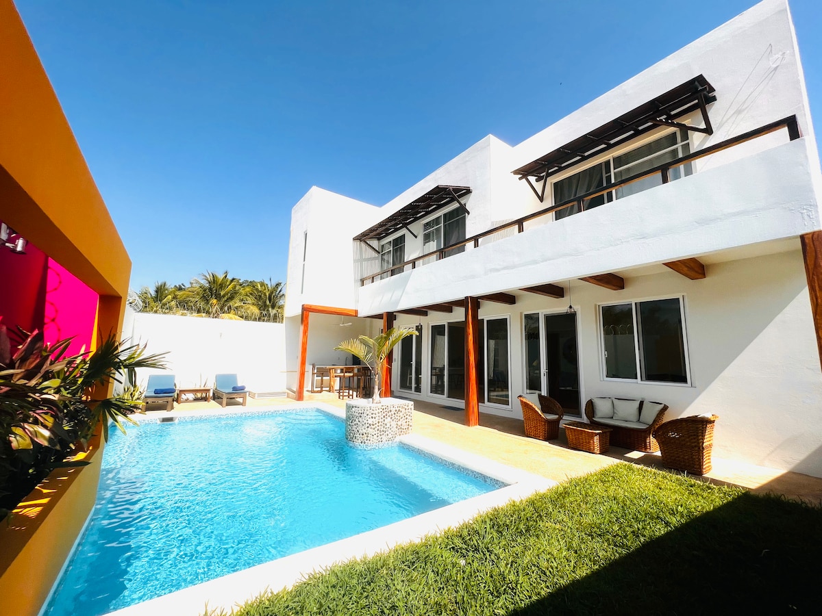 Disfruta casa privada a 4 cuadras de la playa