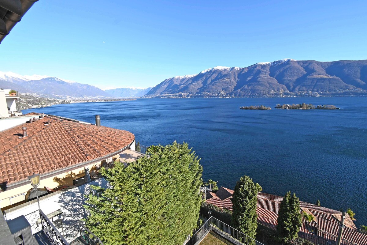 Casa Ariane mit Seeblick, Lake Maggiore, Tessin