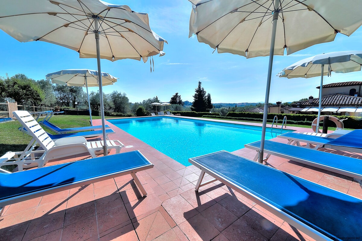 12/14 pers,WiFi,Sw-pool,catering