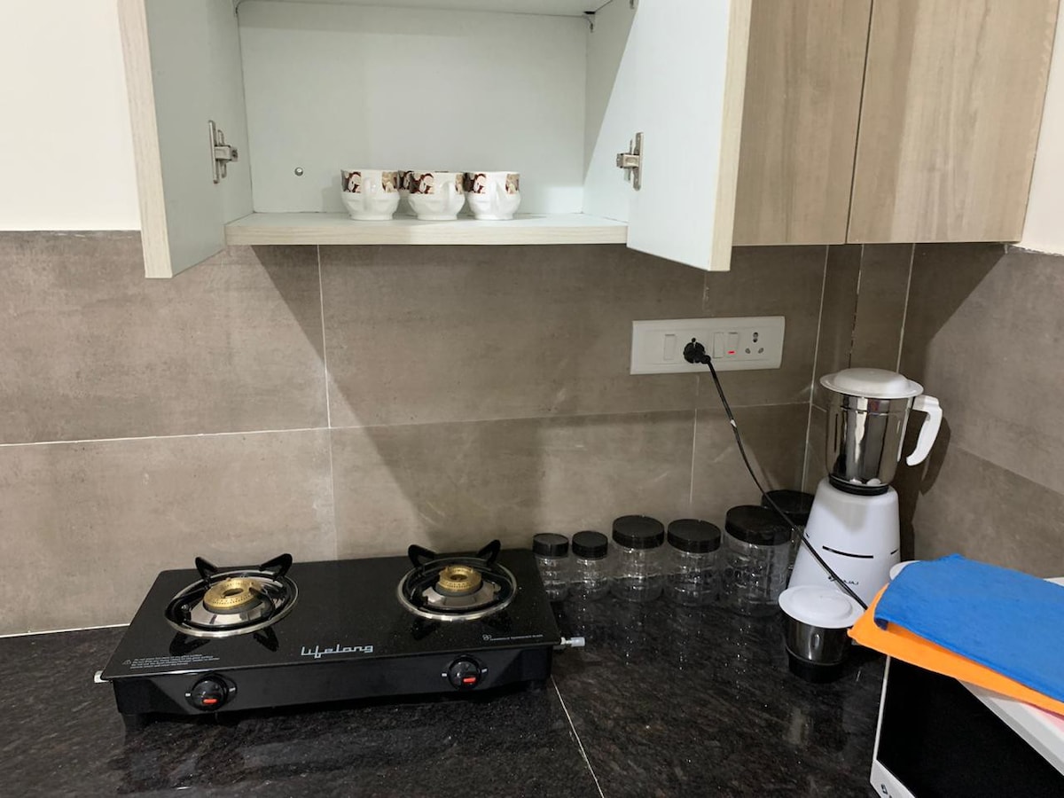 2BHK AC furnished with kitchen