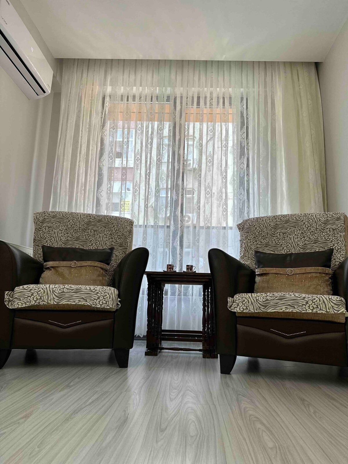 Central Apartment-2 (A.C&WİFİ)