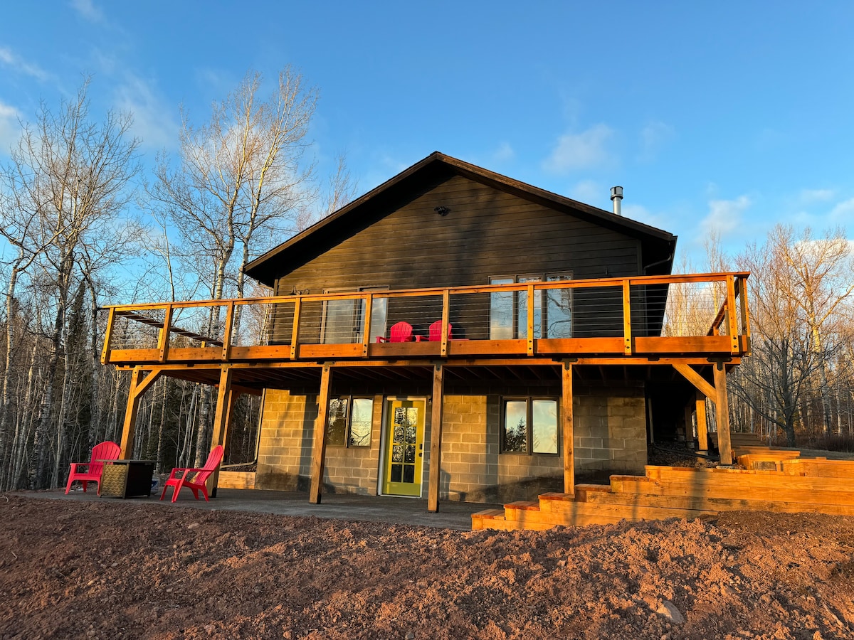 The Birch House Cabin overlooking Lake Superior